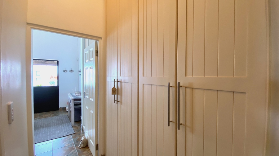3 Bedroom Property for Sale in Dwarskersbos Western Cape